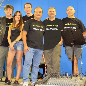Foto band emergente Riflesso