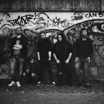 Foto band emergente Againstorm
