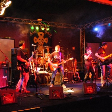 Foto band emergente Ekzema