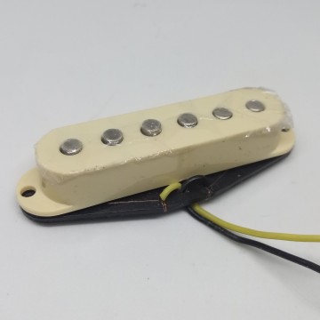 Pickup Centrale Per Stratocaster. Marca Fender STA5m Alnico 5