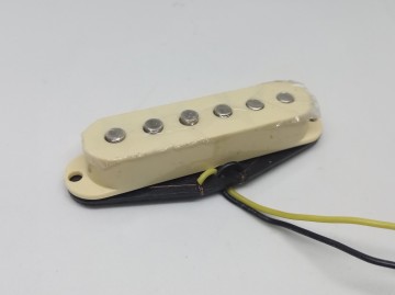 Pickup Centrale Per Stratocaster. Marca Fender STA5m Alnico 5