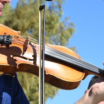 Foto band emergente Pianista Violinista Borgomanero