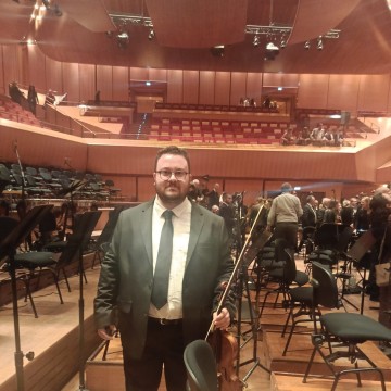 Insegnante Di Violino, Pianoforte, Teoria Della Musica E Solfeggio